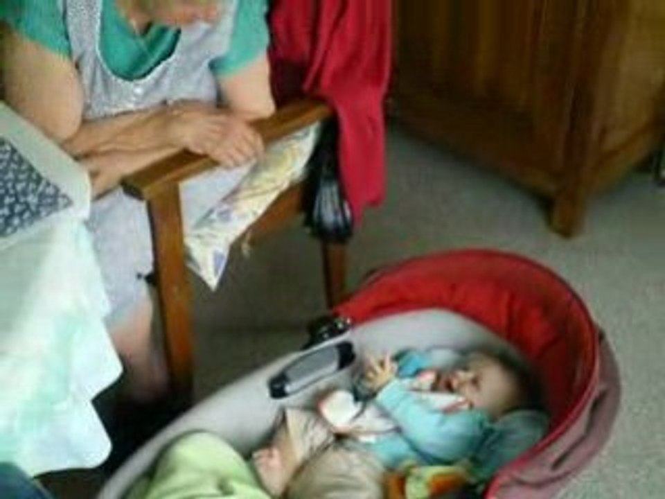 Jeu avec mon AR Grand-mère