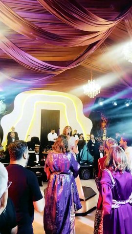 سميرة سعيد تحتفل بزفاف ابنها شادي النابلسي وتهديه أغنية "وليدي"