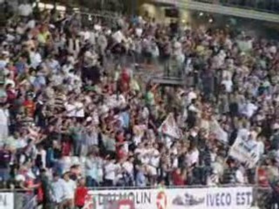 Réactions du public sifflets/joie lors de Nancy-Le Havre