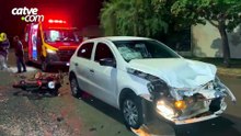 Carro e moto se envolvem em acidente no bairro Floresta, em Cascavel