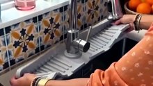 Kitchen Sink Splash Guard