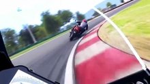 🏁 Tutup Gas! 😱 Yamaha R3 Race at Cadwell Park Eps.4 🔥 Jangan Sampai Kebablasan! 🏍️💨 #YamahaR3 #CadwellPark #YamahaRacing #MotorcycleRacing #BikeRacing #MotoVlog #RacingLife #FYP #Viral #Shorts #Trending