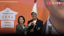 鵝樂！周春米女力北上力挺 沈伯洋戴鵝帽合唱心花開