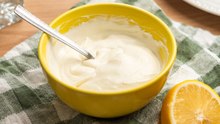Crema agria o sour cream