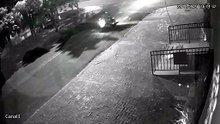 Imagens de câmera mostram moto cruzando preferencial antes de colisão com Gol no Floresta