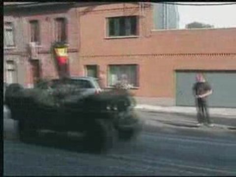 Tanks in Town 2008 - passage à Cuesmes (partie 2)