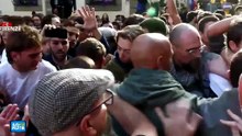 Tensioni al corteo di Firenze degli studenti che protestano contro la visita del ministro dell'Istruzione