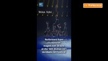Cina, artisti da 14 Paesi al Festival delle arti acrobatiche di Wuhan