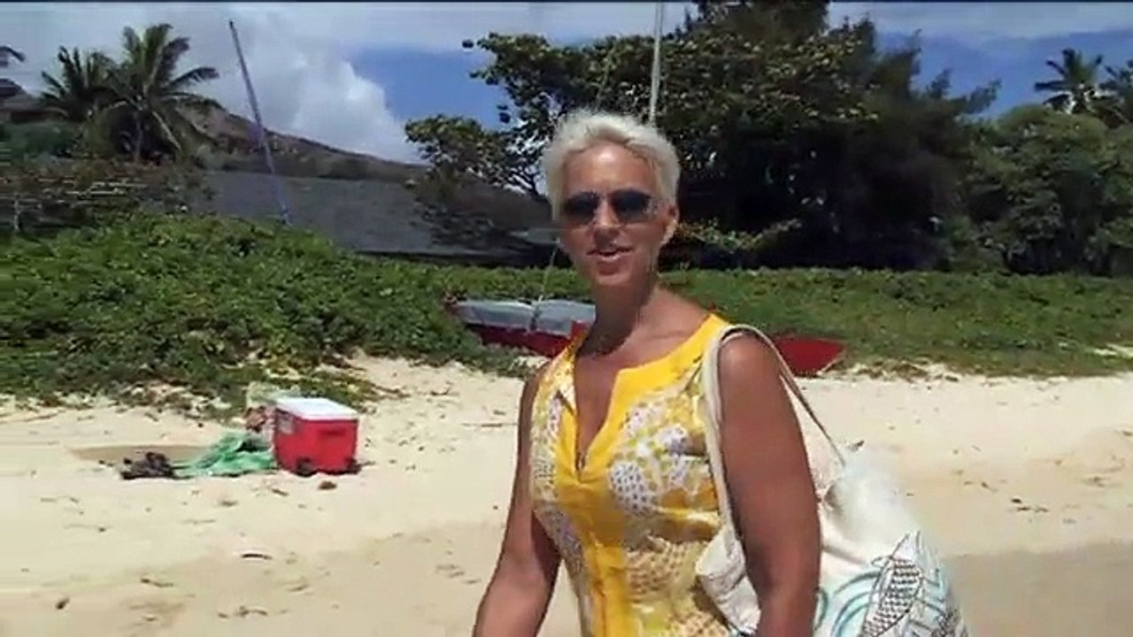 Beach Walk 667 - Give and Take