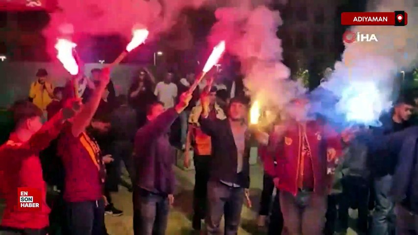 Adıyaman’da Galatasaray taraftarları derbi galibiyetini kutladı