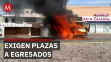 Estudiantes normalistas causan destrozos en oficinas educativas de Morelia