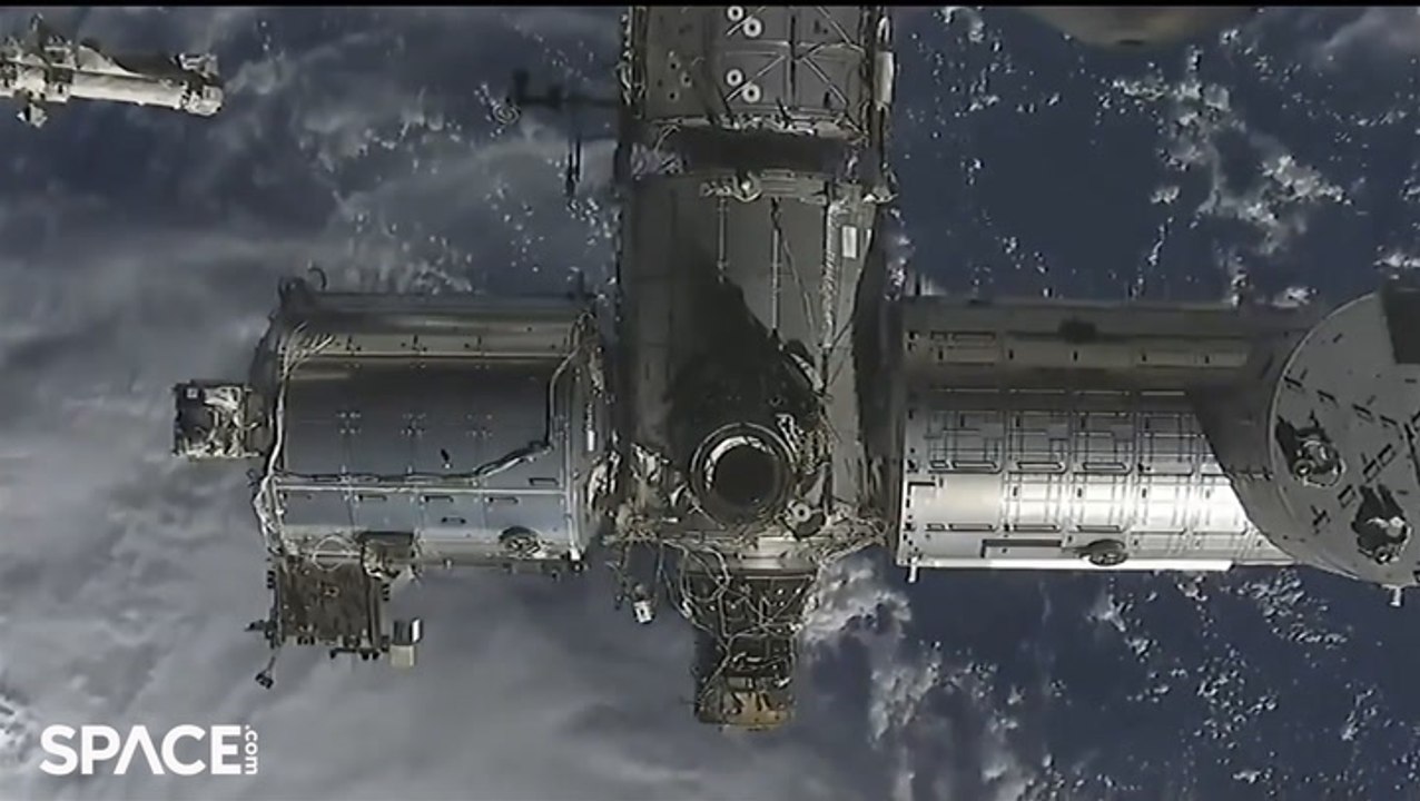 SpaceX Dragon Moved To New Parking Spot On Space Station - video ...