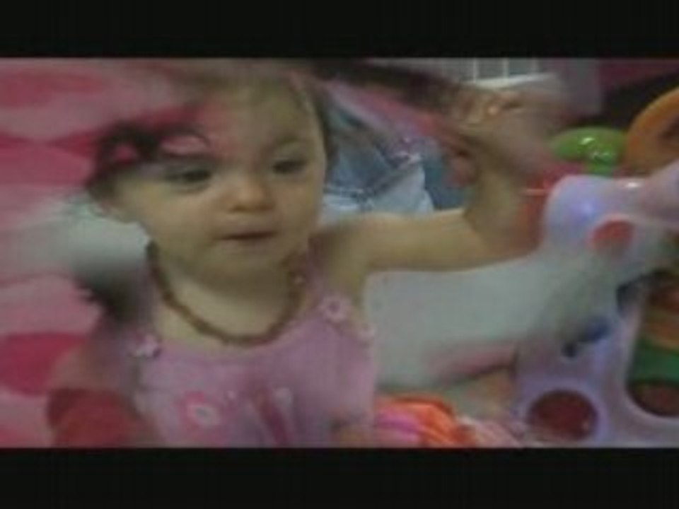 Elena 12 mois