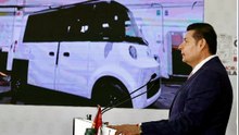 Puebla ofrece 100 mil becas en IA y semiconductores