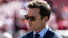 Se cree que Tom Brady está saliendo con la supermodelo Candice Swanepoel