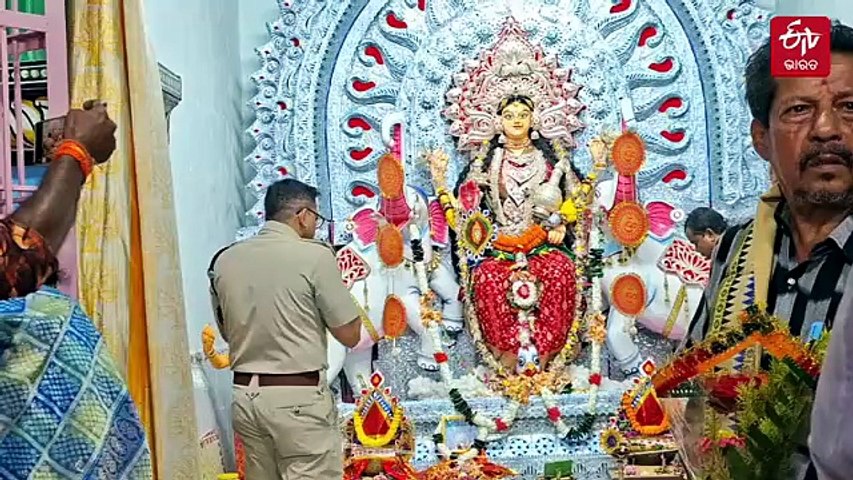 କେନ୍ଦ୍ରାପଡ଼ା ଗଜଲକ୍ଷ୍ମୀ ପୂଜାକୁ ଶହେ ବର୍ଷ, କେନ୍ଦ୍ରାଞ୍ଚଳ ଆଇଜିଙ୍କ ସୁରକ୍ଷା ବ୍ୟବସ୍ଥା ସମୀକ୍ଷା