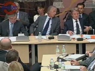Kaboul : Morin et Kouchner devant les députés