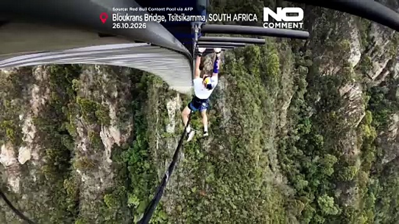 Südafrika: athlet hangelt sich an 600 sprossen unter 216-meter-brücke