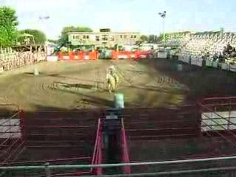 Amélie & Sheina Dans Les Barils