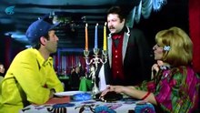 Avanak Apti Türk Filmi _ Apti, Barut Osman_ı Dansöz Gibi Oynatıyor