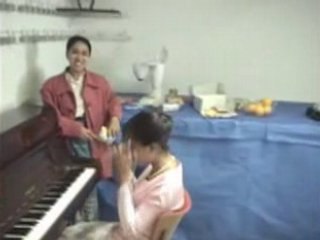 Mandalay theatre marionettes - hors scene