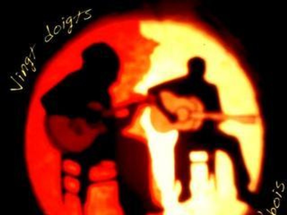 Vingts doigts 2 bouts de bois