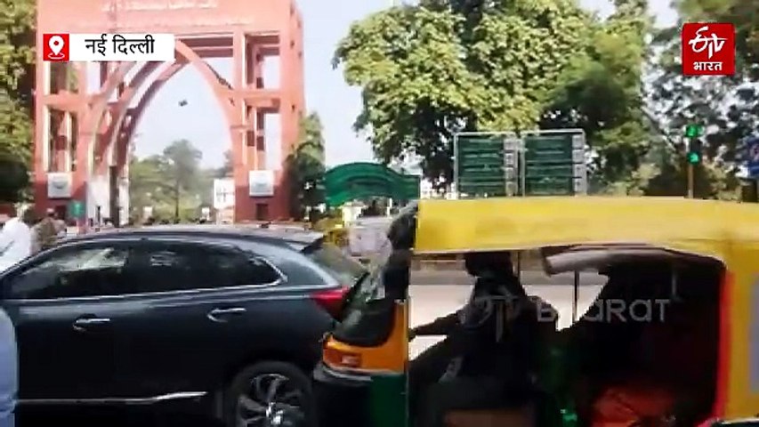 जामिया में छात्र संघ चुनाव पर रार जारी, प्रदर्शन के 17वें दिन भी नहीं बनी सहमति; विश्वविद्यालय के बाहर पुलिस और पैरामिलिट्री फोर्स तैनात