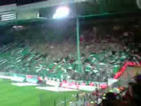Derby ASSE-Quenelles - fin du tifos des magics