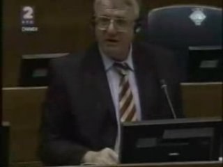 6/20 DOKTOR VOJISLAV ŠEŠELJ PROTIV SVEDOK VS 1013