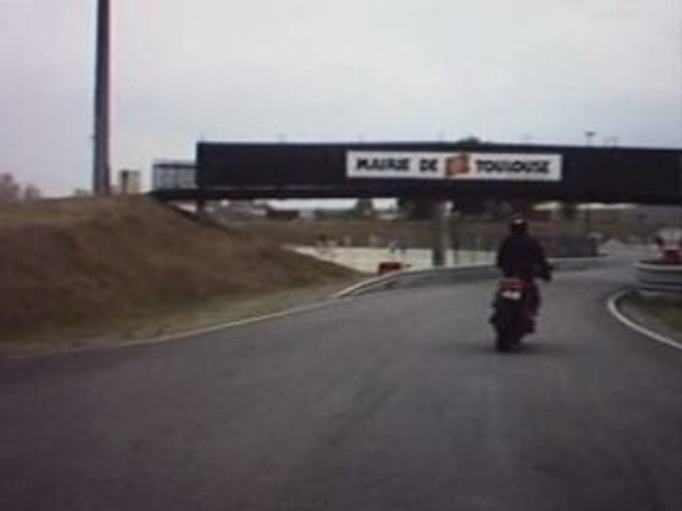 tour de circuit sur candie toulouse