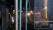 Une femme bizarre dans ce bus