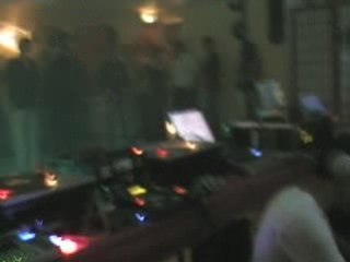 LO (superfreq ,relief) + vj shlk @ la nocturne electronik