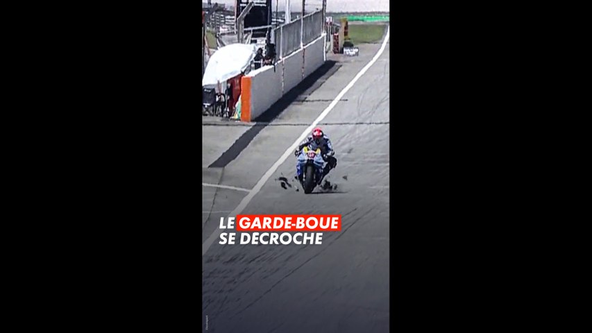 Iker Lecuona roule sur son garde-boue