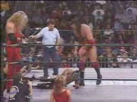 Rey Mysterio & Konnan vs Outsiders 21.2.99