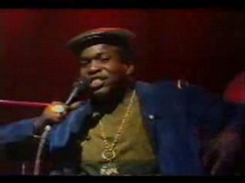 Barrington Levy - Here I come - live 1984
