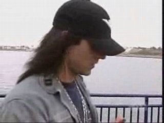 cris angel le magicien gothique . enorme