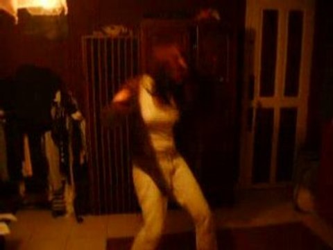 Moi danse electro mdr 1 peu raté dailleur ^^