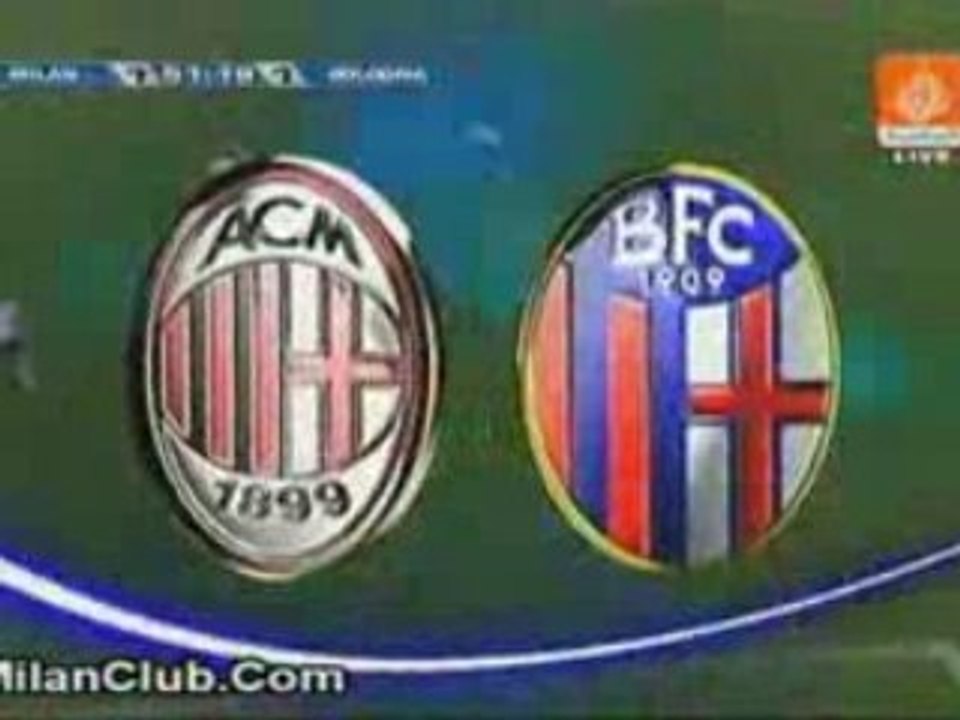 Ronaldinho debut au MILAN AC