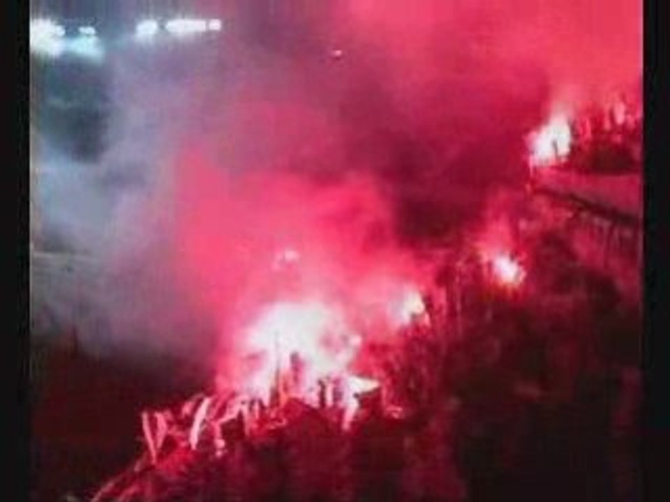 Ultras Psg-Om-25-01-03