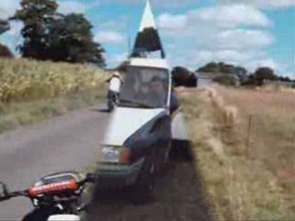 BRETAGNE stunt
