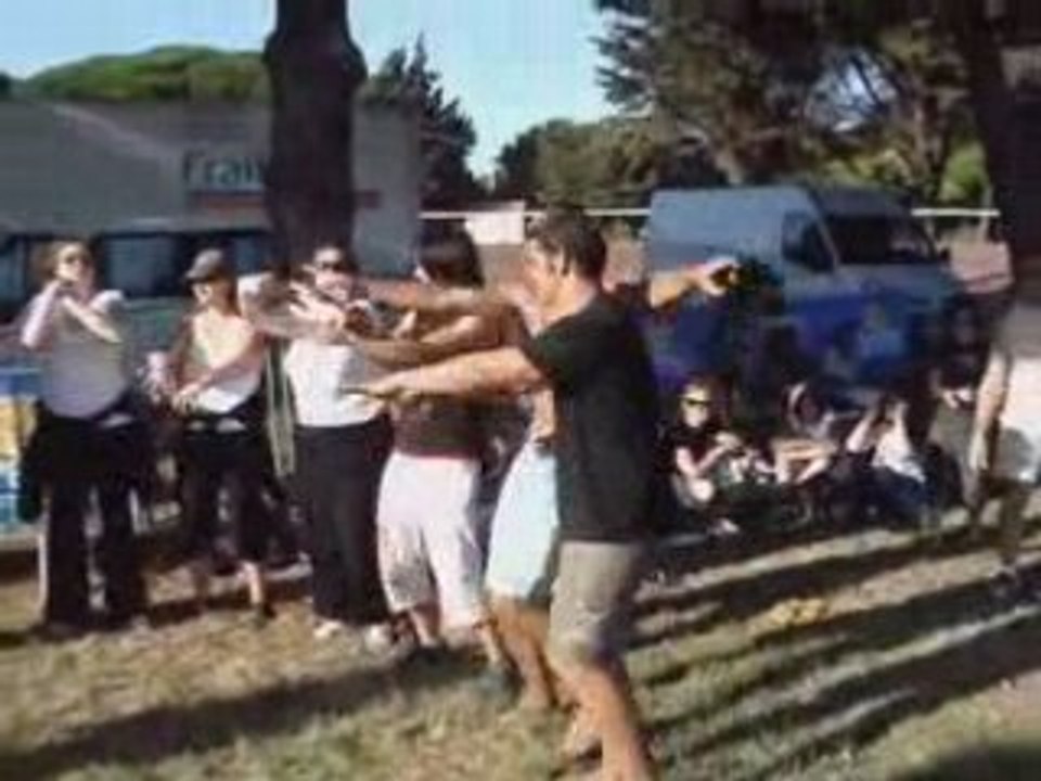 A l' intentin du groupe  H L S du VAR