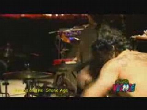 02 QOTSA - Feel Good Hit of the Summer (Vegoose 07)