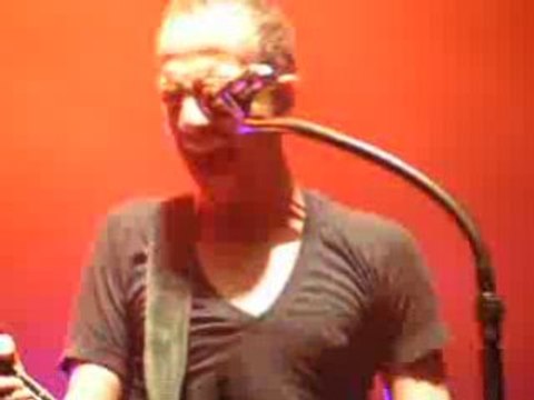 Calo Metz vid 18 En Apesanteur