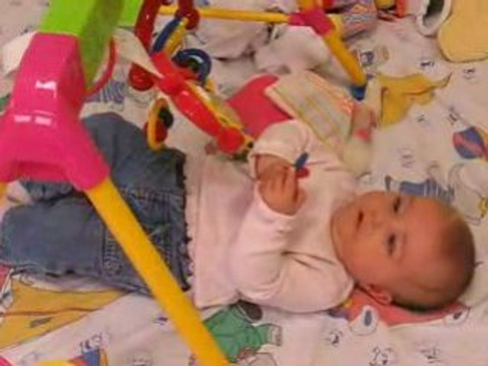 Chloé à la crèche.