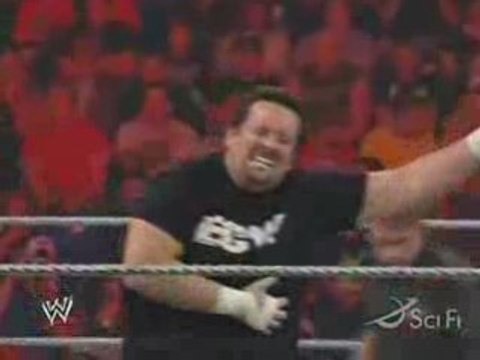 Chavo Guerrero vs Tommy Dreamer 26.8.08