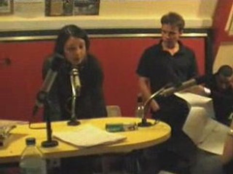 Duo V-Sign et La Fee à Radio Beton