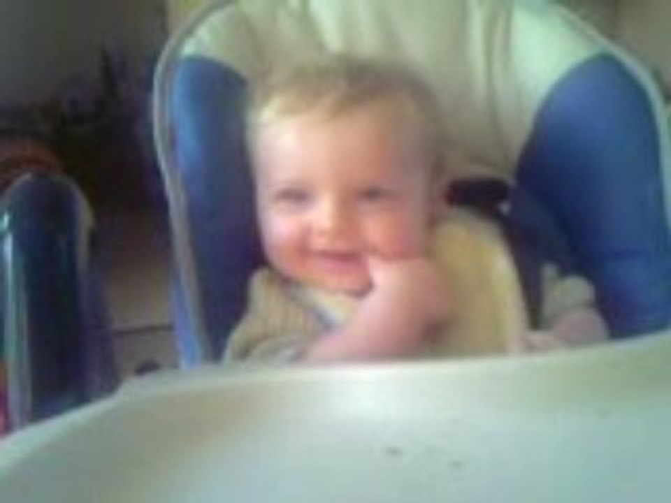 maman fait rire artur