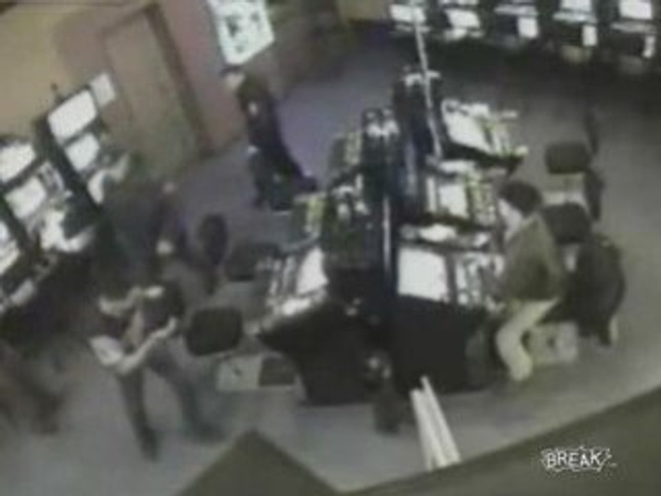 Police Russe du nouvel Ordre Mondial !