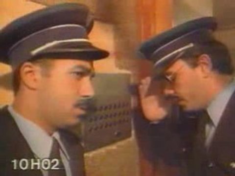 Les Inconnus - Les Flics