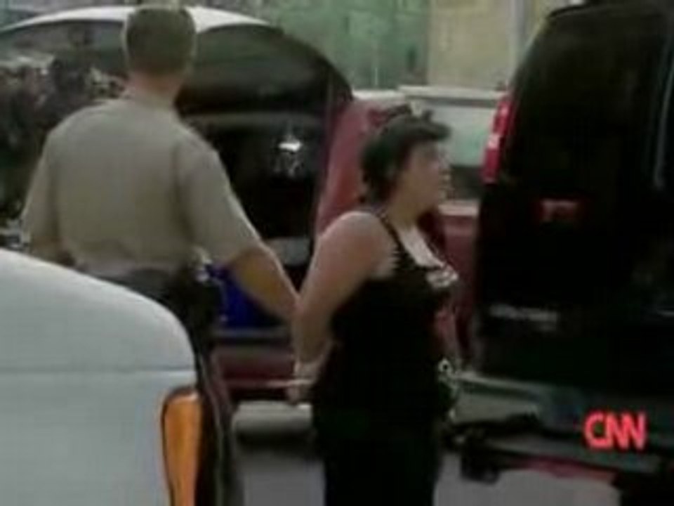 Violent Democrat Protesters being arrested at 2008 RNC